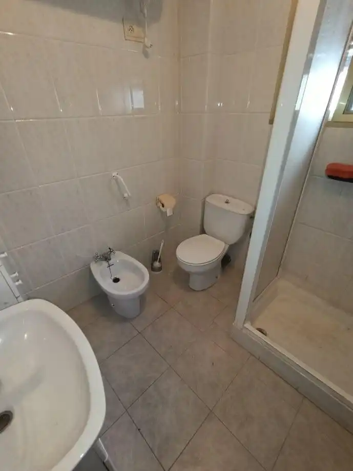Baño de Piso en venta en Mislata con Terraza, Trastero y Balcón