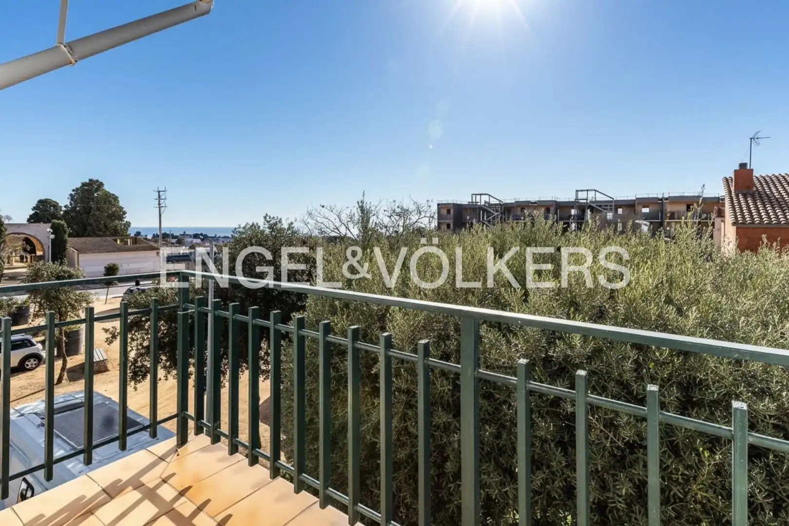 Terrassa de Casa adosada en venda en El Masnou amb Calefacció i Jardí privat