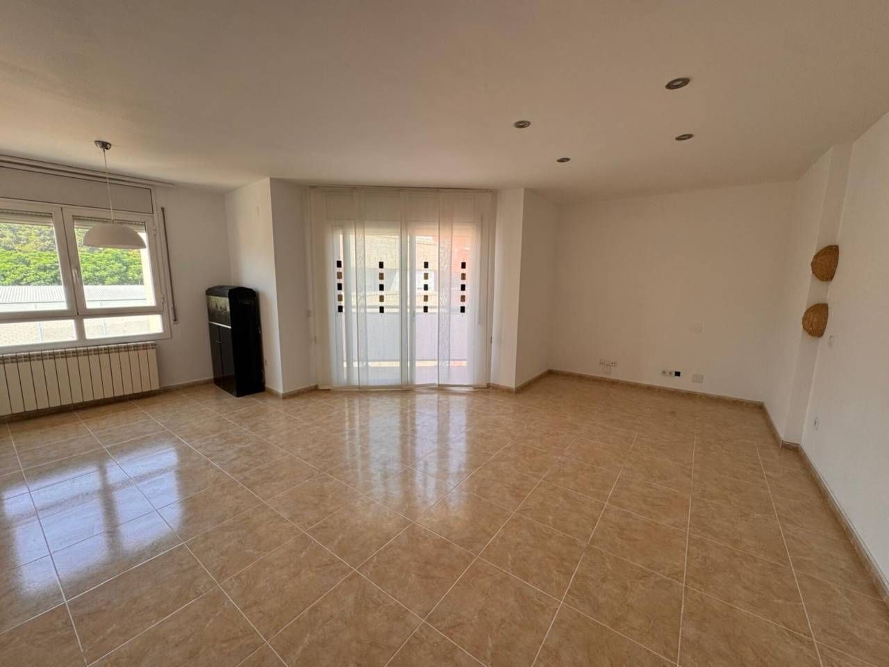 Living room of Flat for sale in Alcarràs  with Air Conditioner, Heating and Storage room