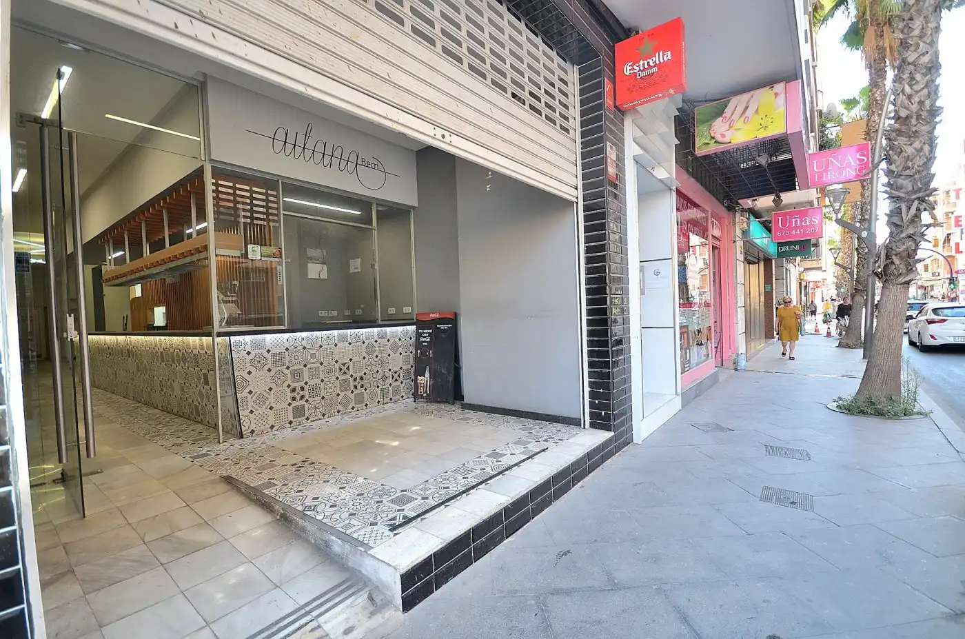 Local comercial en venta en Calle ramon gallud 59, imagen 5