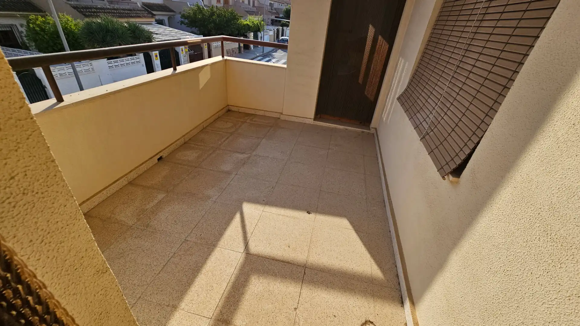 Terrassa de Casa adosada de lloguer en El Campello amb Terrassa, Traster i Moblat