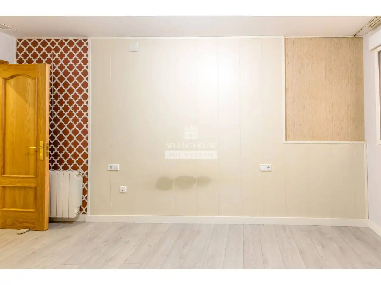 Flat for sale in Valencia  with Heating, Parquet flooring and Balcony