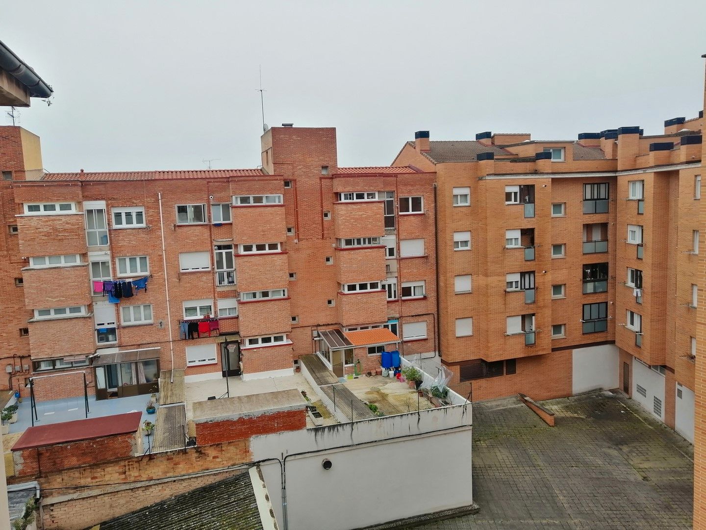 Exterior view of Flat for sale in  Pamplona / Iruña