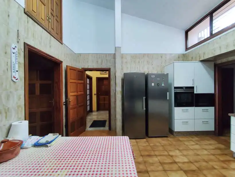 Cuina de Casa o xalet en venda en Santa Cruz de Tenerife amb Aire condicionat, Terrassa i Traster