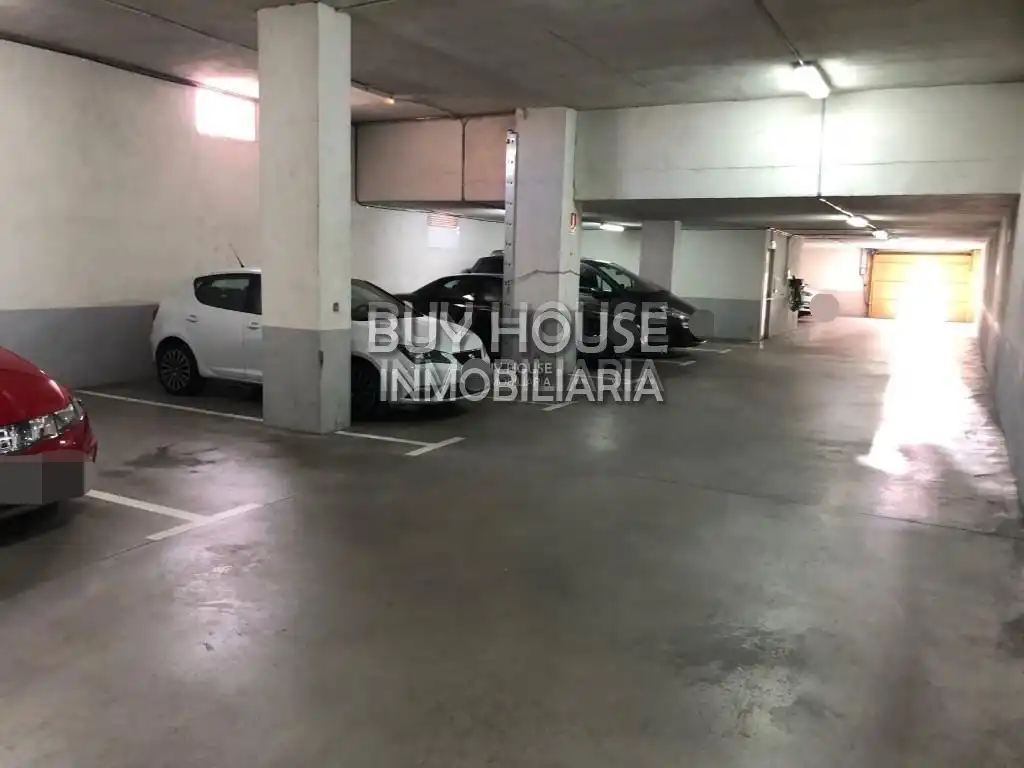 Parking of Garage for rent in Illescas