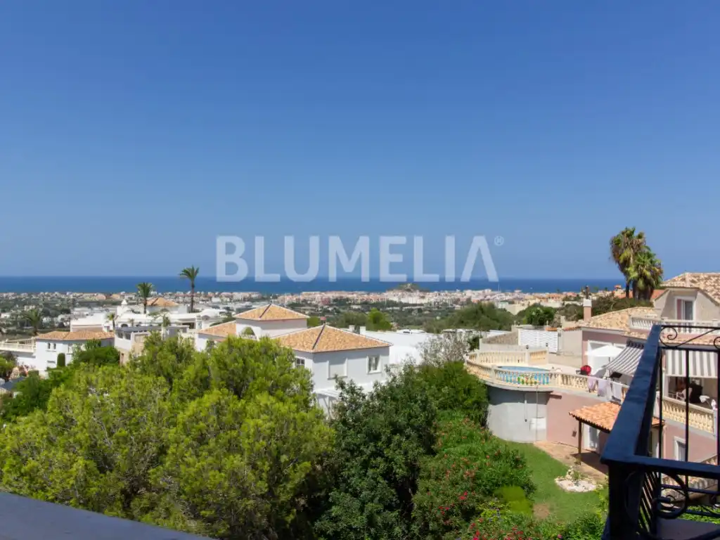 Houses for sale in Calle Hebe, La Pedrera - Vessanes