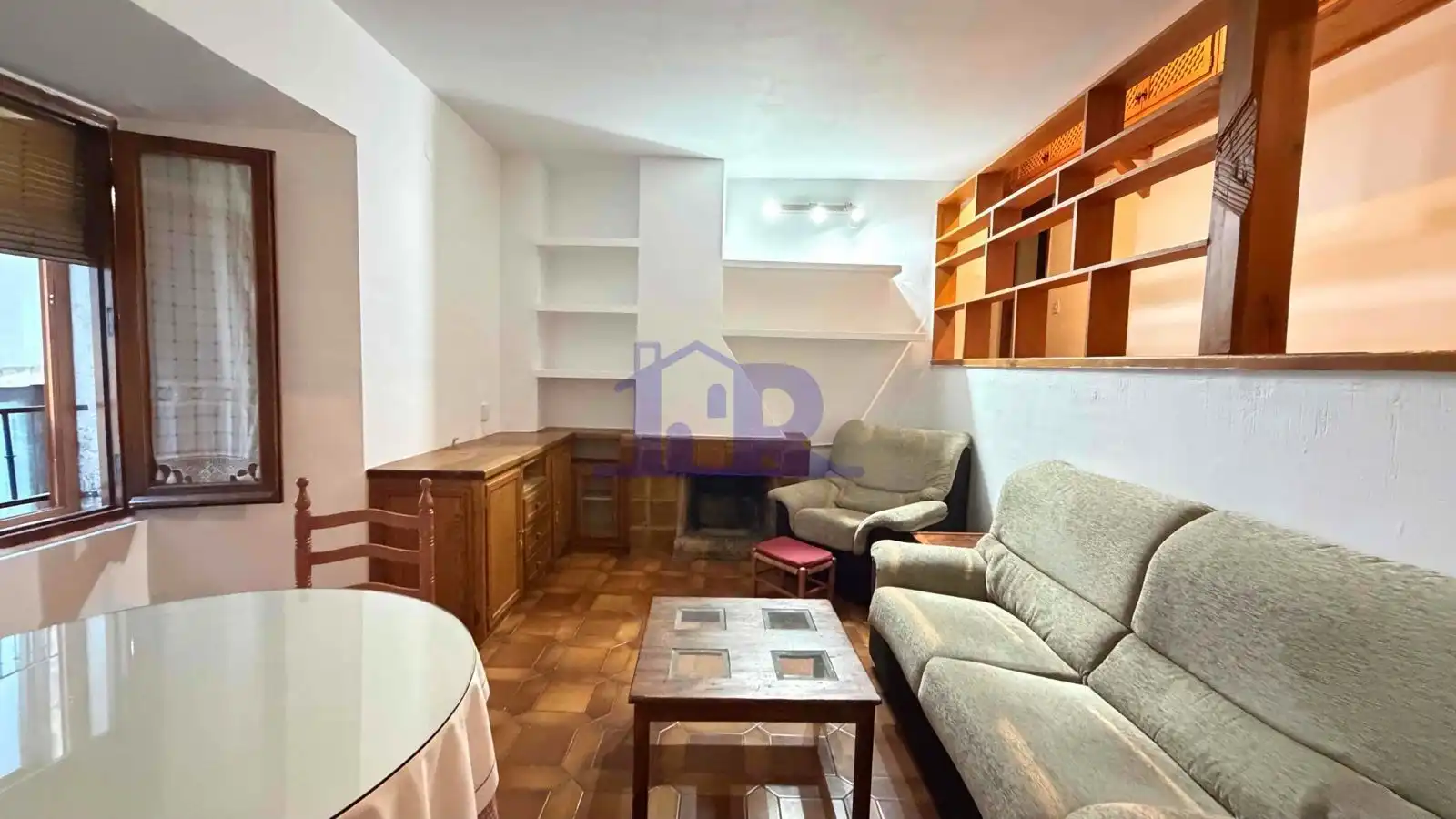 Sala de estar de Piso de alquiler en Cuenca con Calefacción, Terraza y Amueblado
