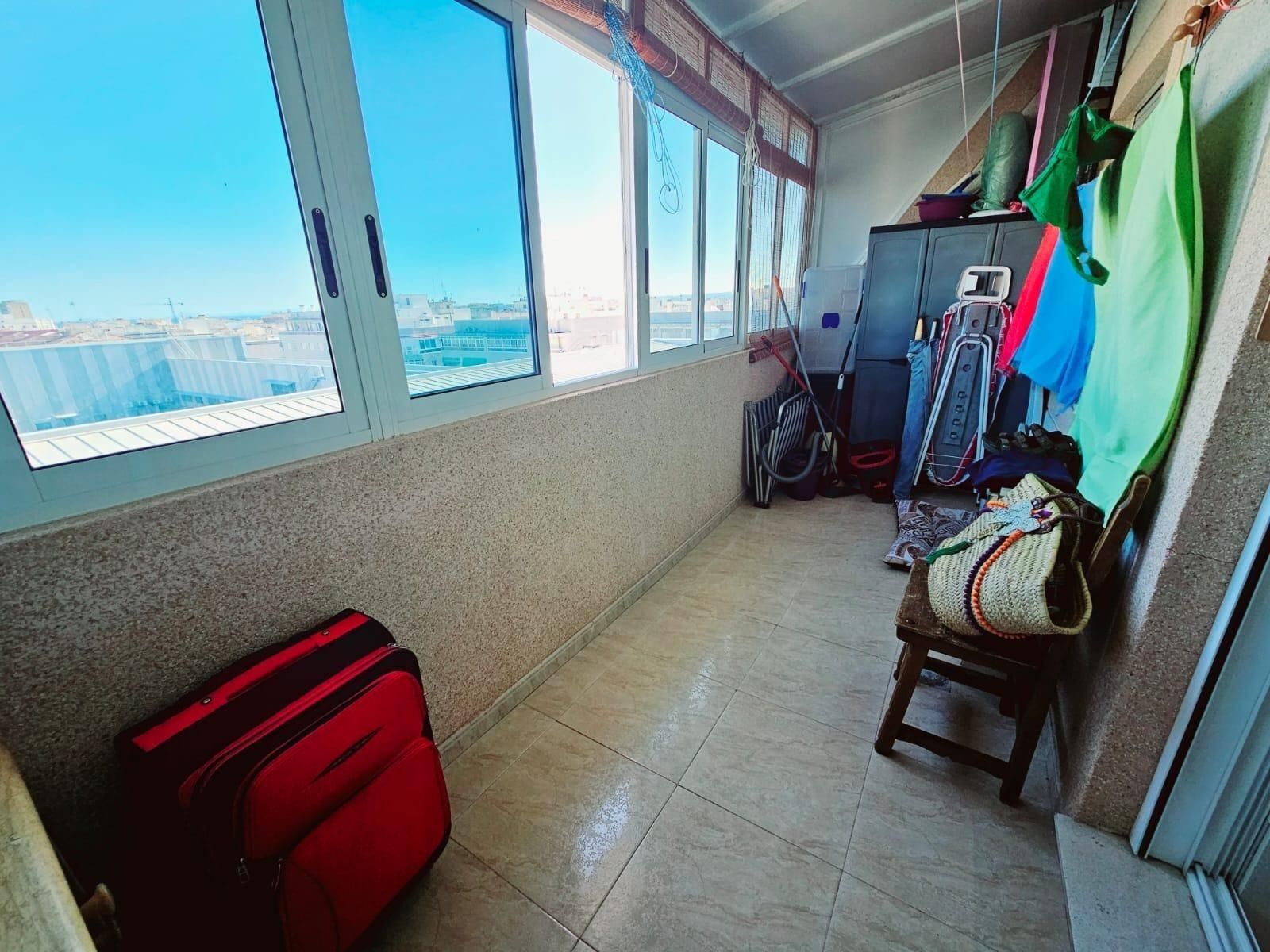 Dormitori de Àtic en venda en Torrevieja amb Aire condicionat, Calefacció i Terrassa