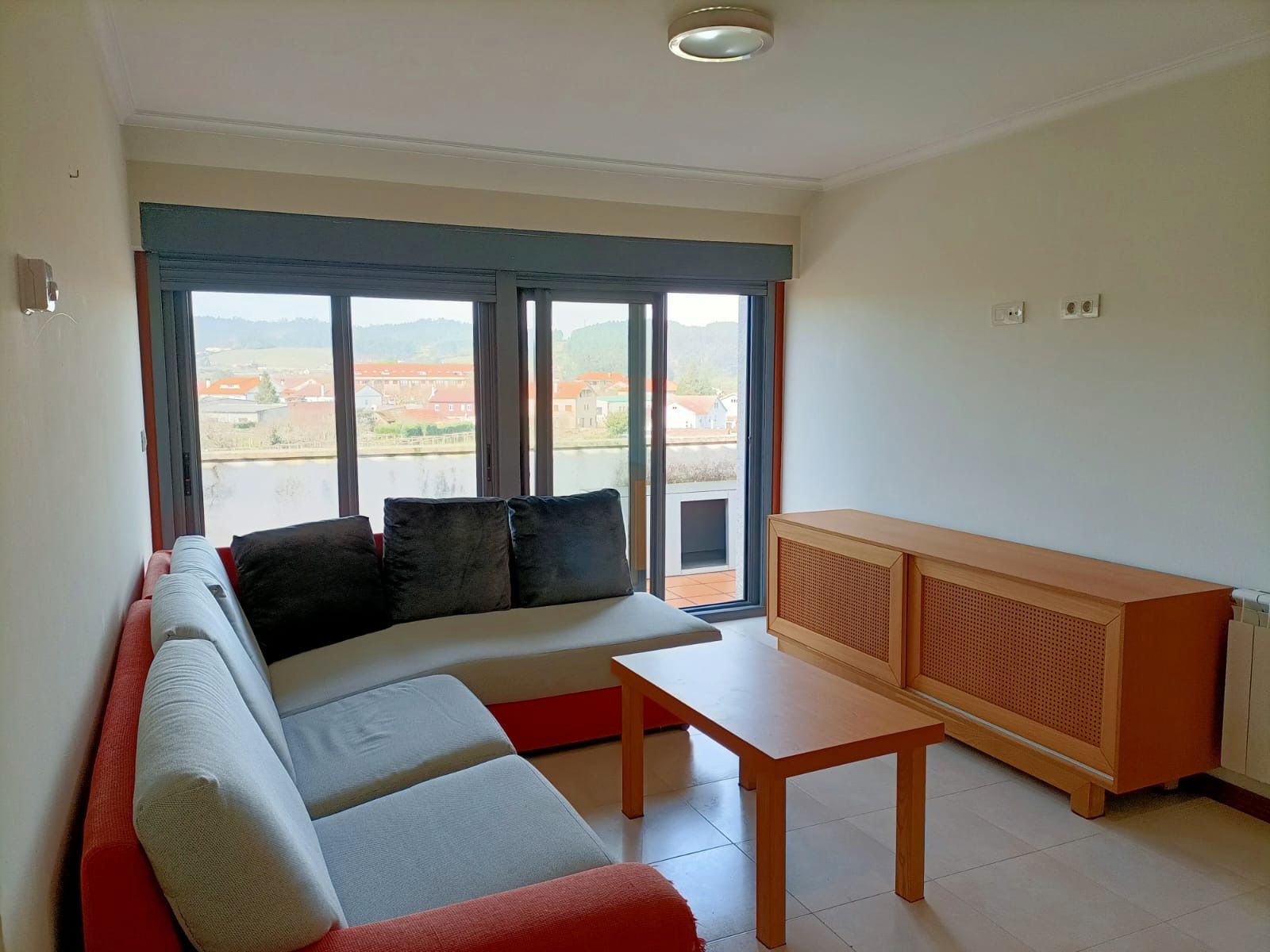 Living room of Flat for sale in Meis  with Heating, Terrace and Storage room