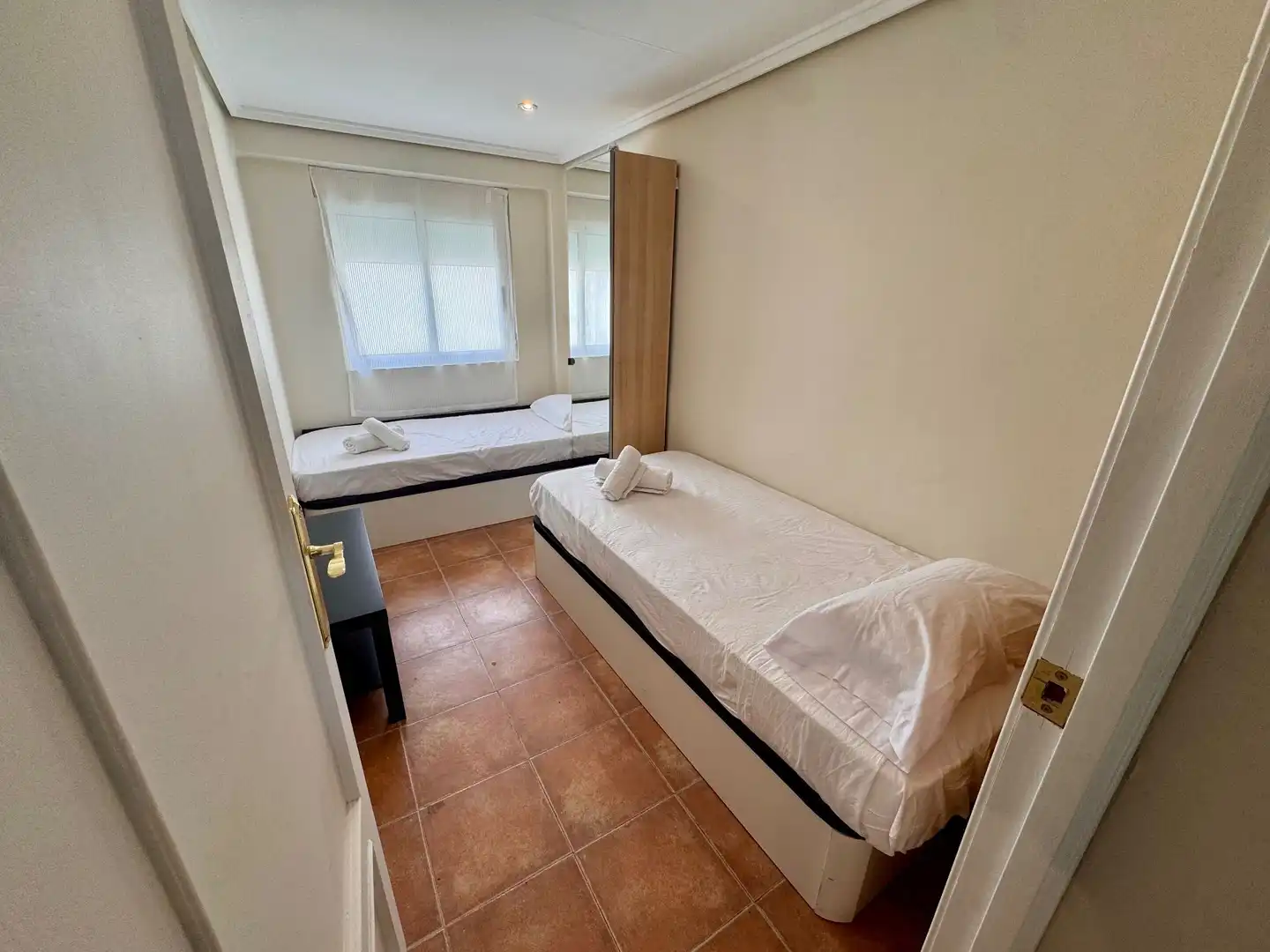 Habitación de Apartamento en venta en Sagunto / Sagunt con Aire acondicionado