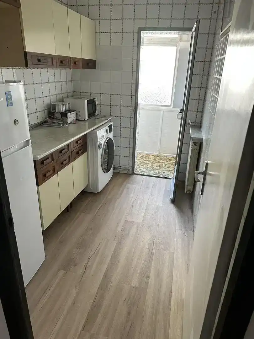 Kitchen of Flat for rent in Alcobendas  with Parquet flooring, Furnished and Washing machine