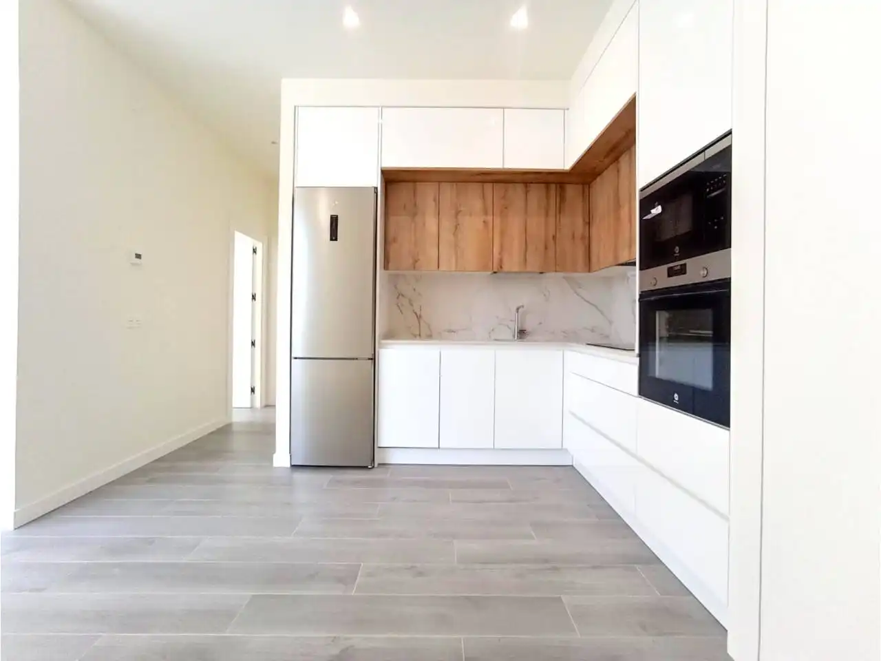Cocina de Piso en venta en Burgos con Calefacción, Amueblado y Alarma