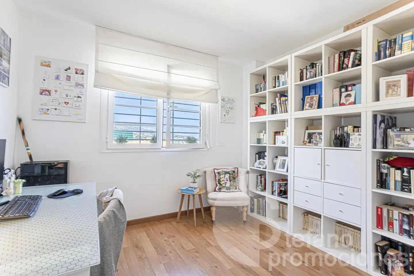 Habitación de Casa adosada en venta en Málaga con Aire acondicionado, Jardín privado y Terraza