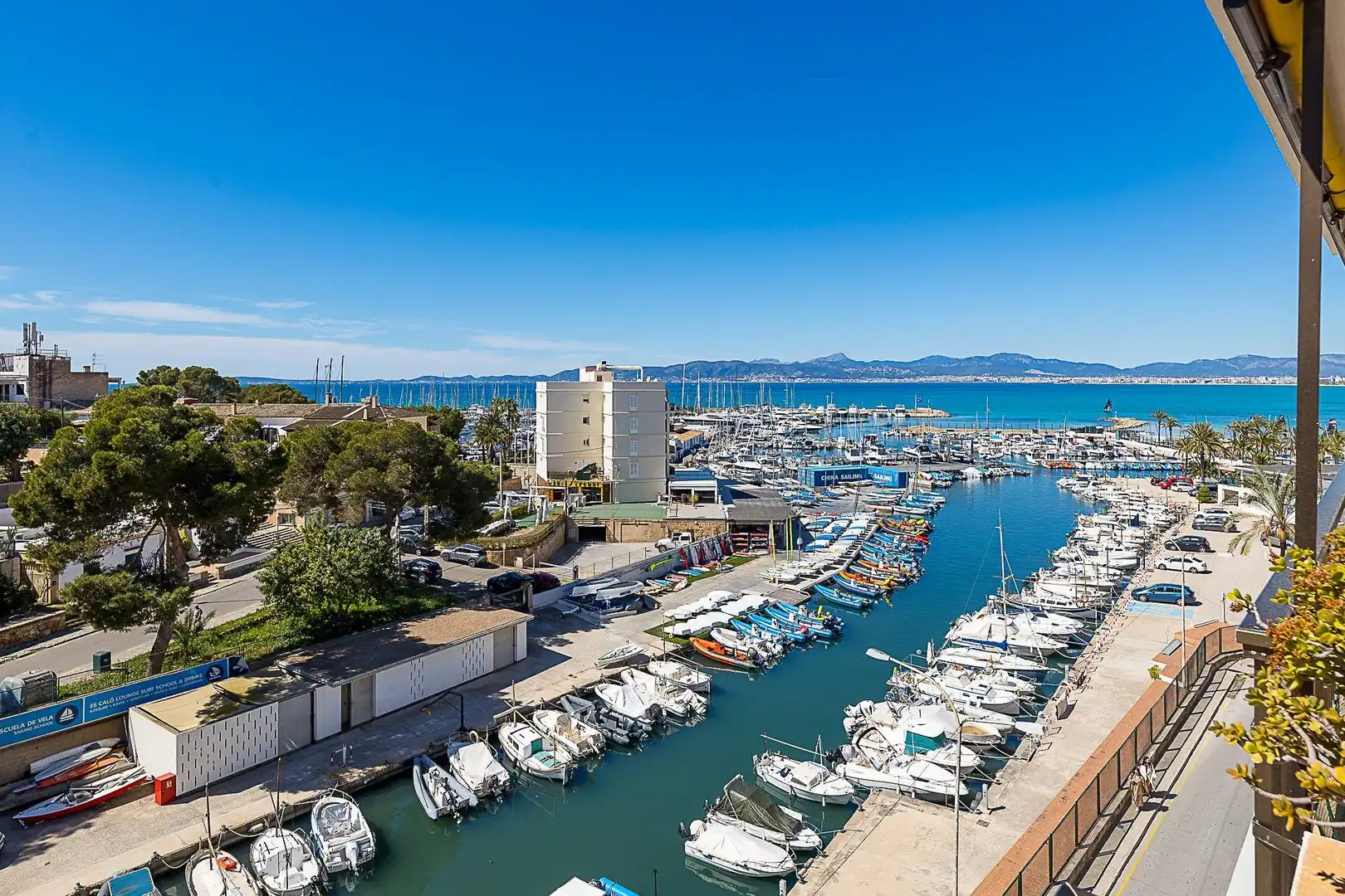 Exterior view of Flat for sale in Llucmajor  with Air Conditioner, Heating and Balcony