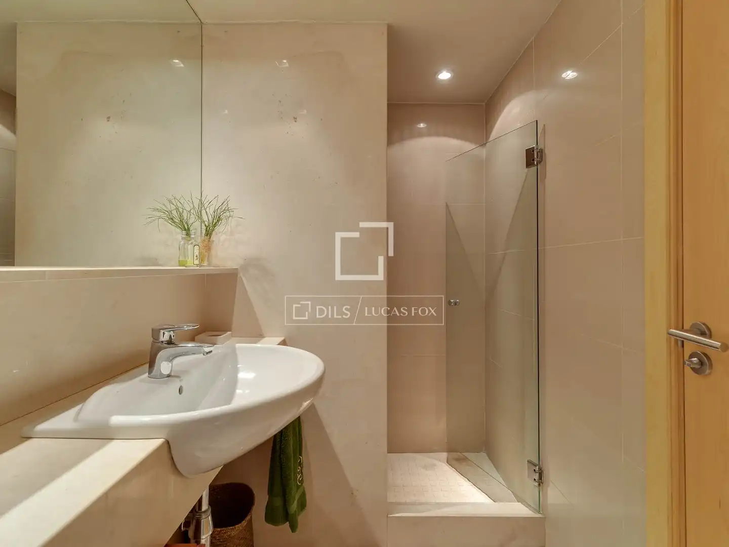 Baño de Piso en venta en Barcelona con Aire acondicionado, Calefacción y Parquet
