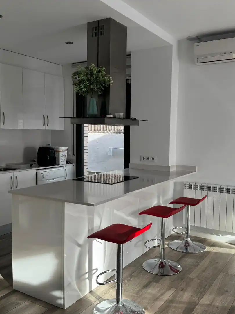 Casa con jardín en venta en Vilablareix, imagen 7
