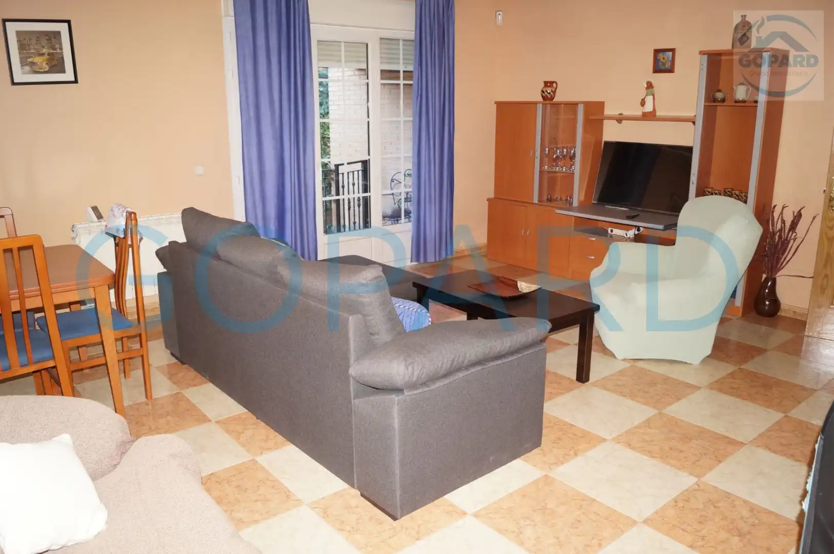 Casa a schiera in affitto a Villanueva de la Cañada ciudad, imagen 3