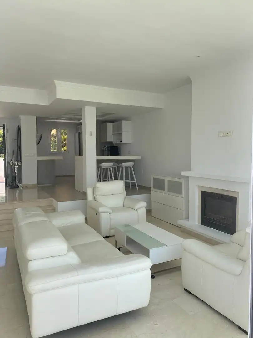 House with pool for sale in Marbella Centro, imagen 3