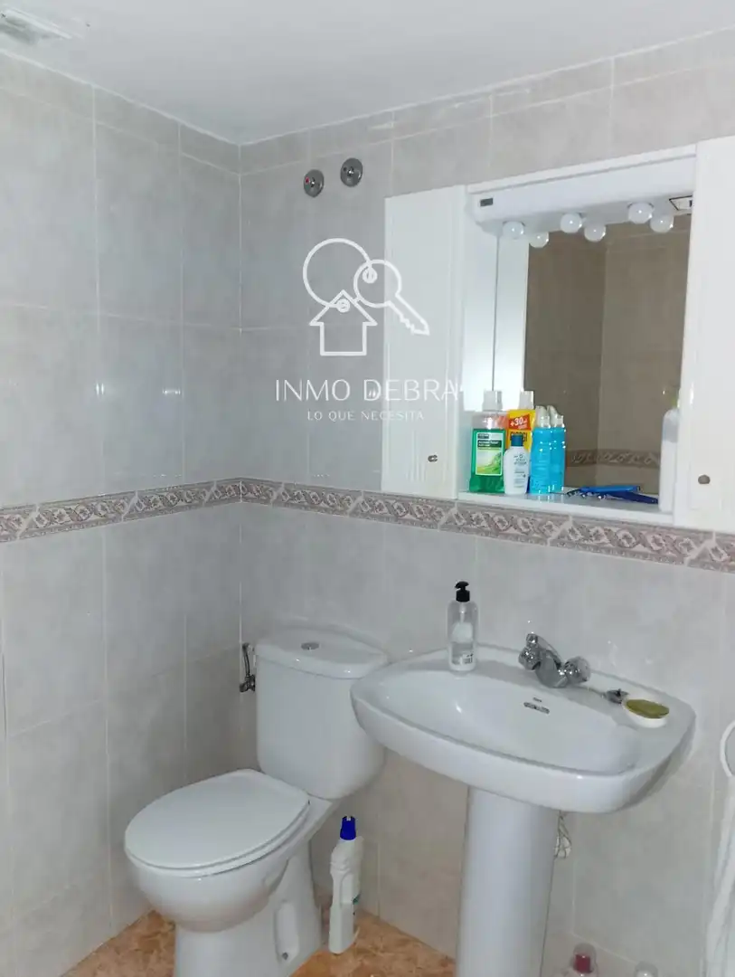 Bathroom of Houses for sale in Hospital de Órbigo