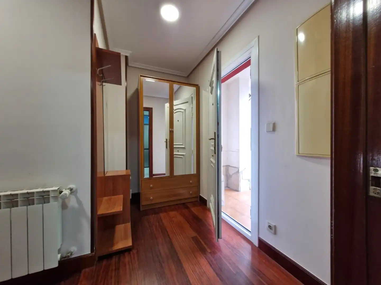 Einfamilien-Reihenhaus zur Miete in Polanco mit Heizung, Privatgarten und Terrasse