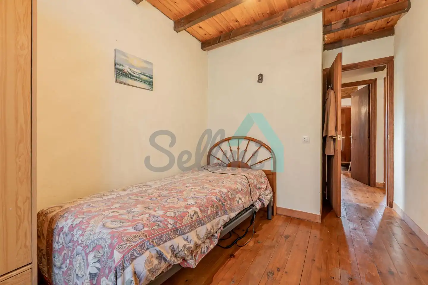 Dormitori de Casa o xalet en venda en Llanes amb Calefacció, Jardí privat i Parquet