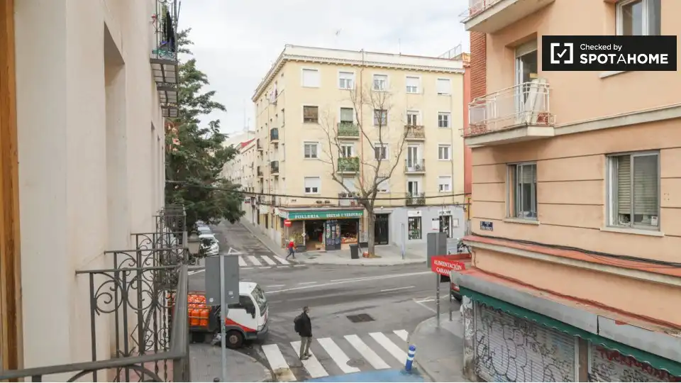 Appartement avec terrasse à louer à Latina, imagen 15