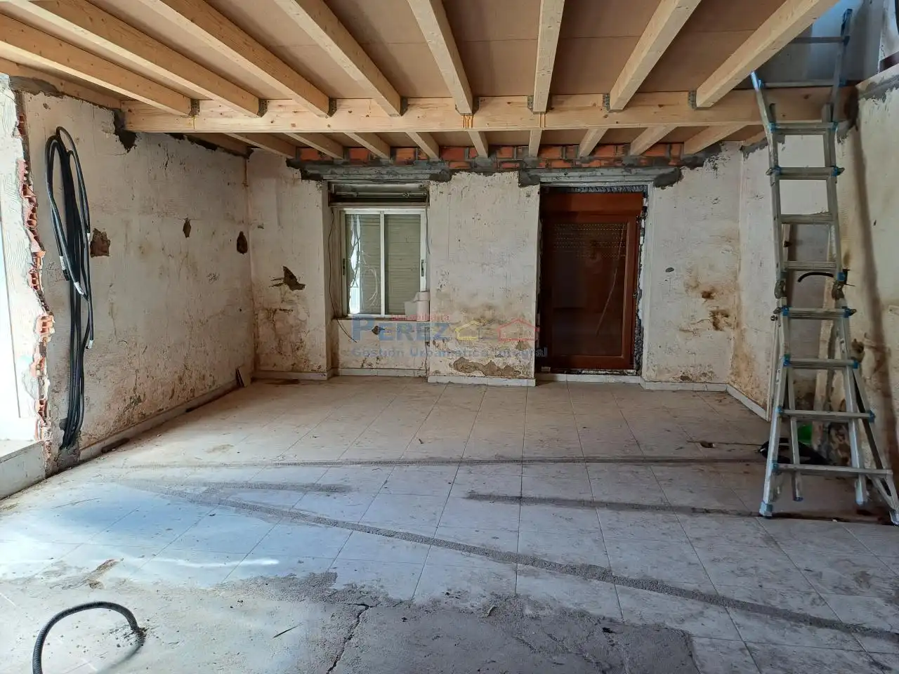 Casa con jardín en venta en Neda, imagen 3