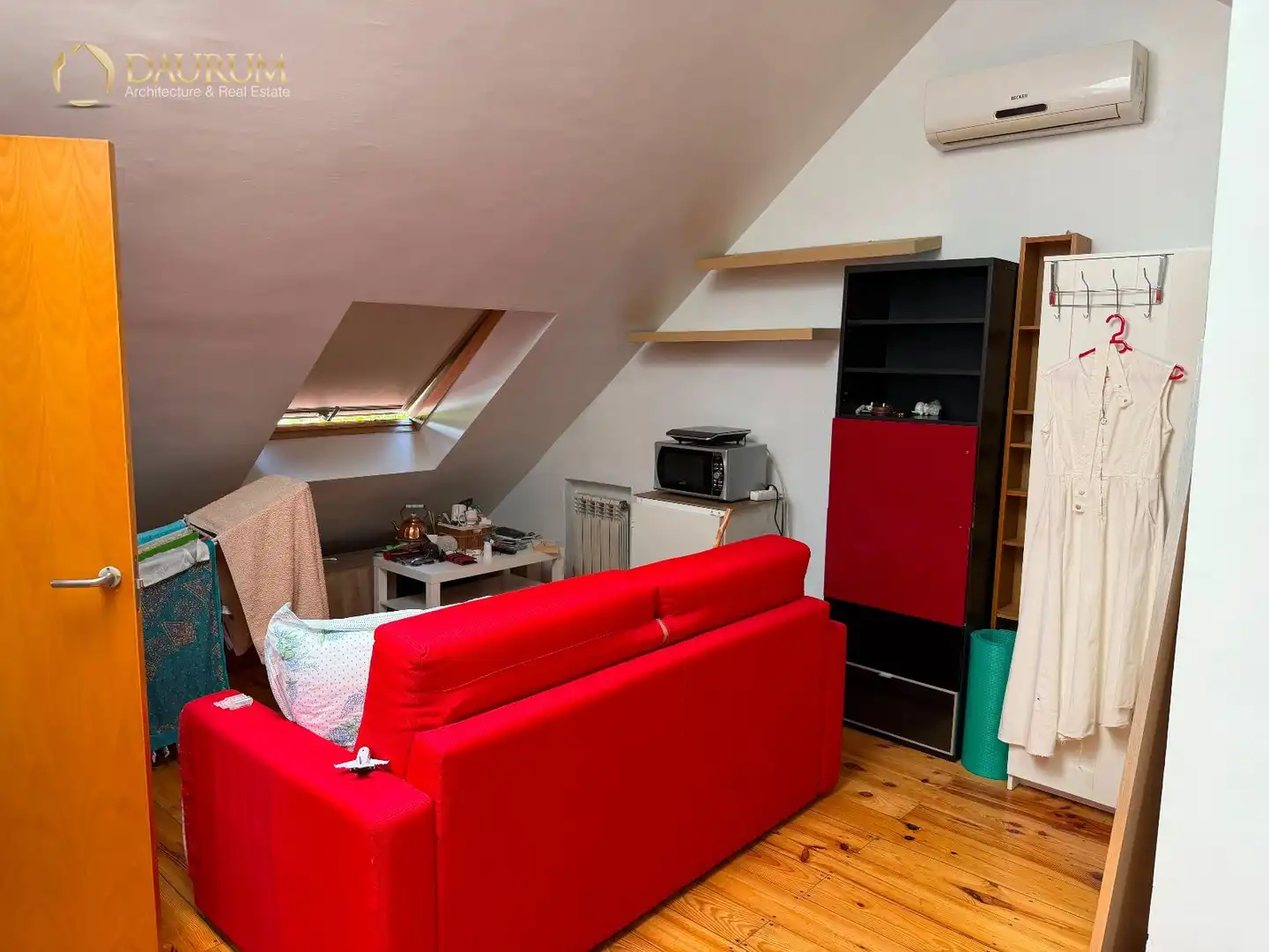 Living room of Detached homes for sale in Madrid  with Air Conditioner, Heating and Private garden