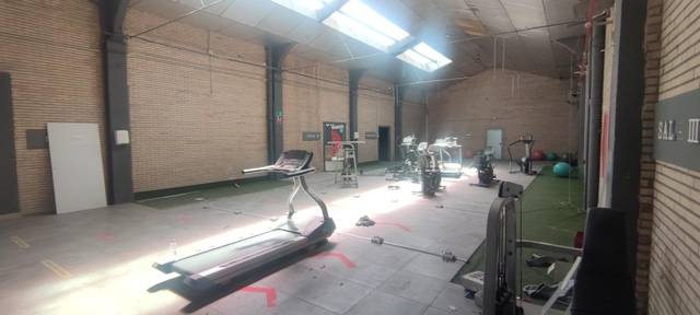 Nave industrial en Alquiler en Sta. Aurelia - Cantábrico - Atlàntico - La Romería