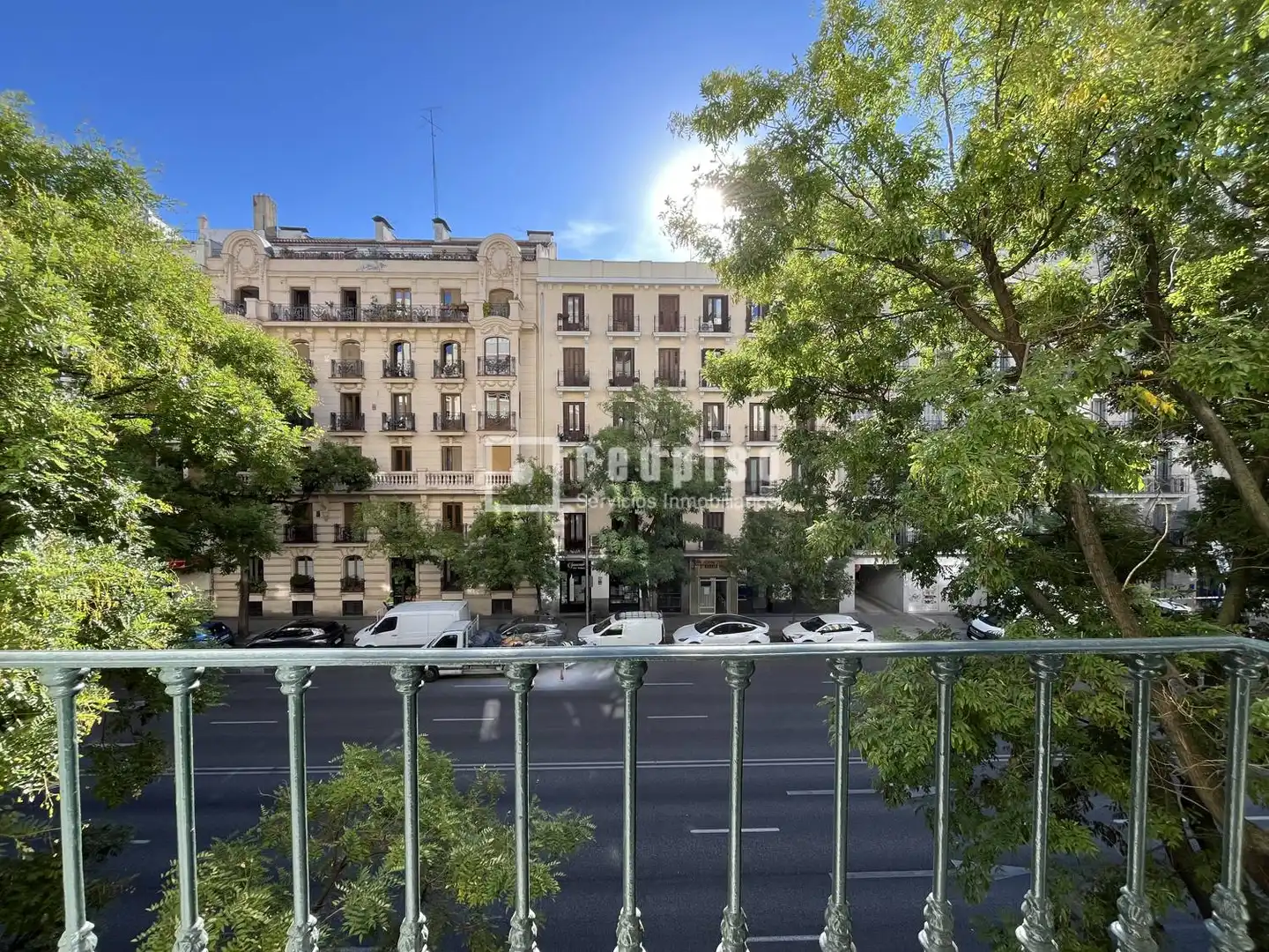 Außenansicht von Wohnung zur Miete in Madrid mit Heizung und Möbliert