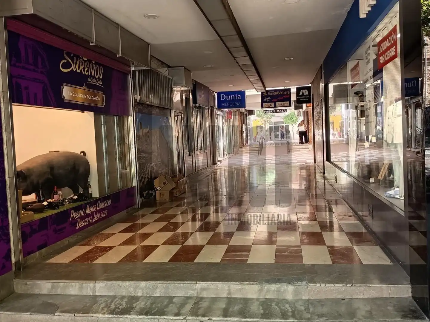 Local de alquiler en Jaén con Aire acondicionado