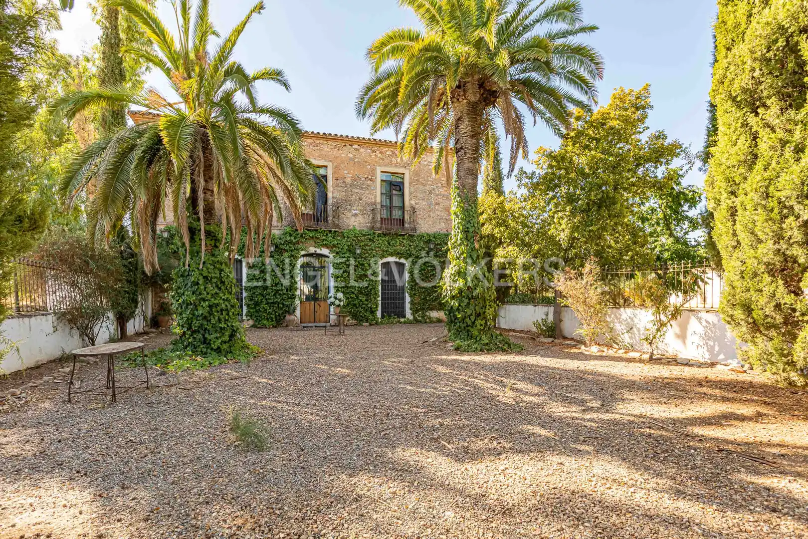 Vista exterior de Casa o chalet en venta en Bienvenida con Calefacción y Jardín privado