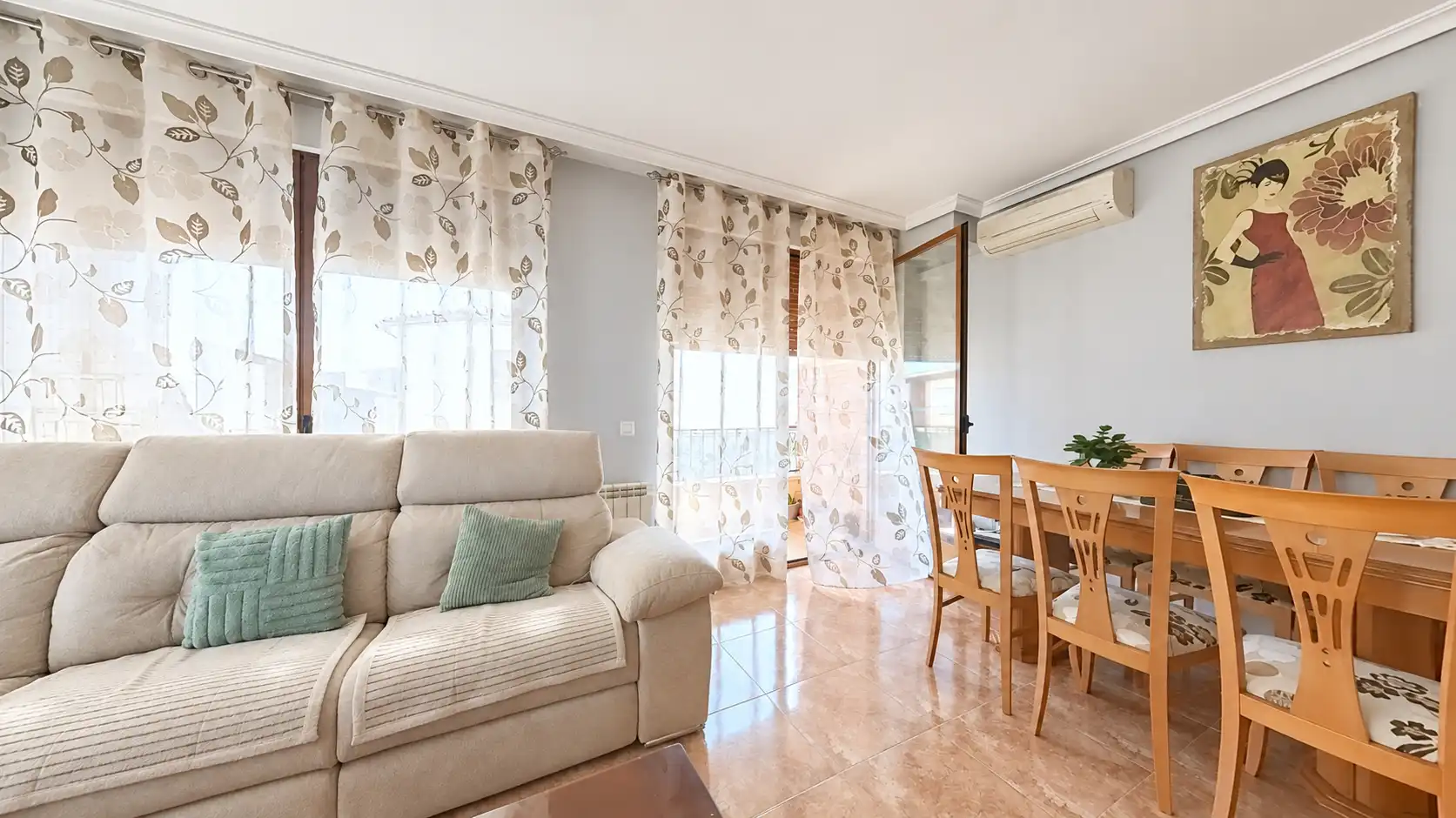 Sala de estar de Piso en venta en Talavera de la Reina con Aire acondicionado, Calefacción y Balcón