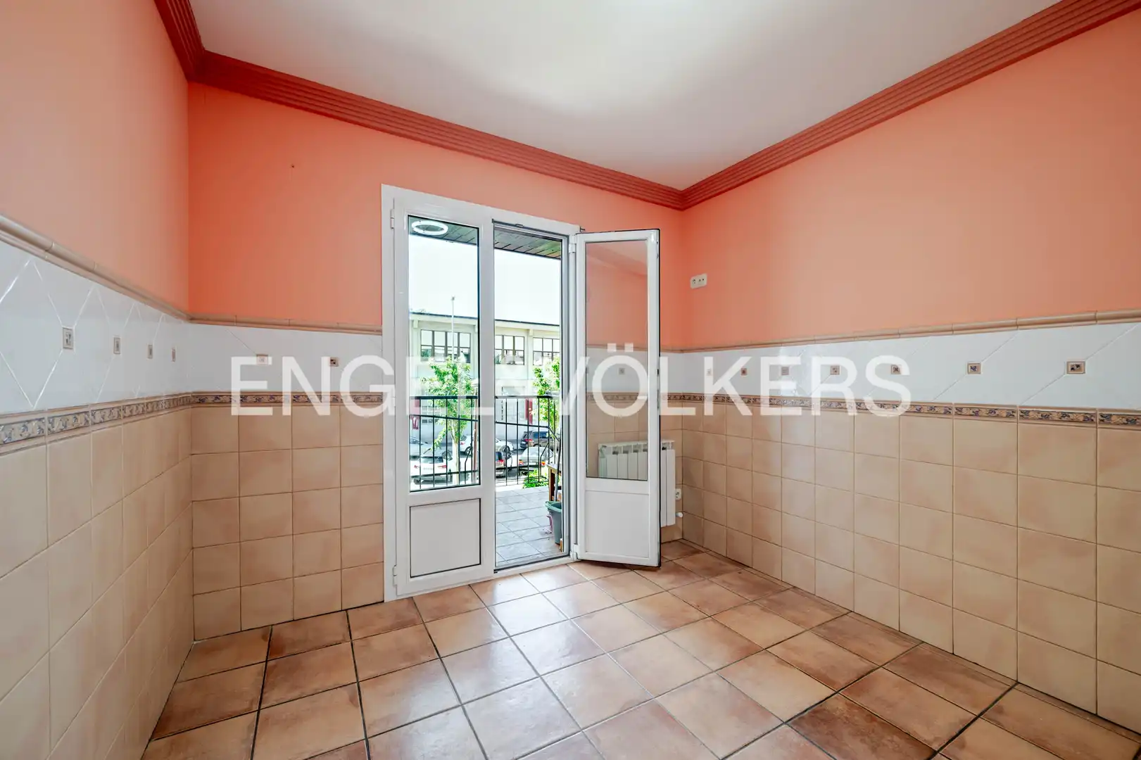 Piso en venta en Hernani con Calefacción y Balcón
