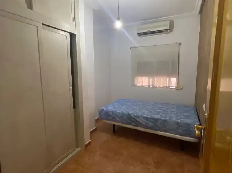 Habitación de Planta baja en venta en Mutxamel con Aire acondicionado, Trastero y Amueblado