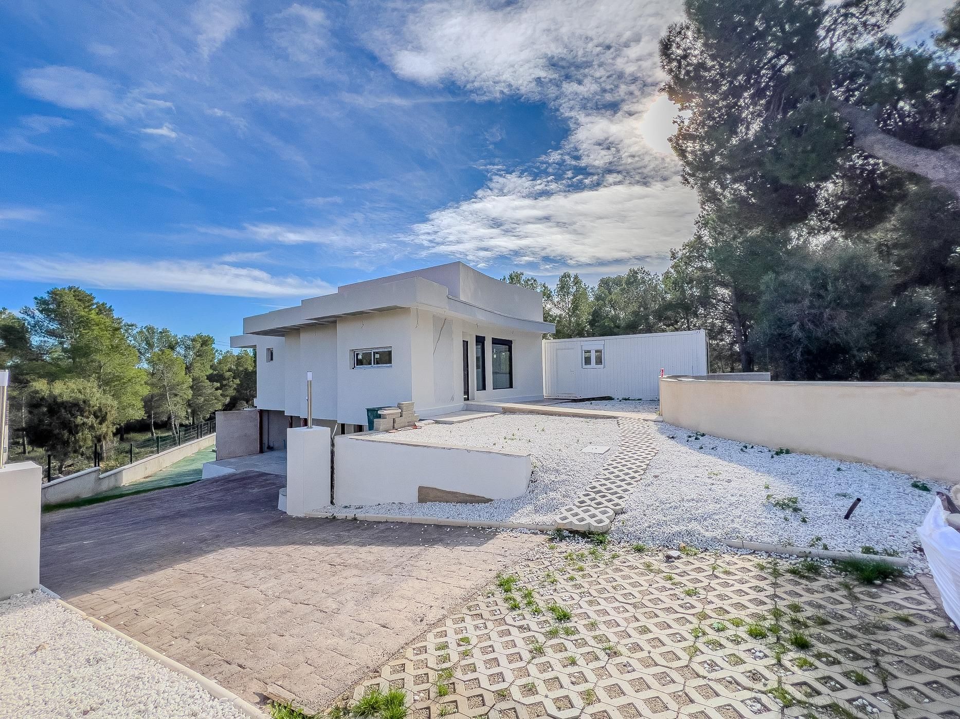 Vista exterior de Casa o xalet en venda en Canyelles amb Piscina