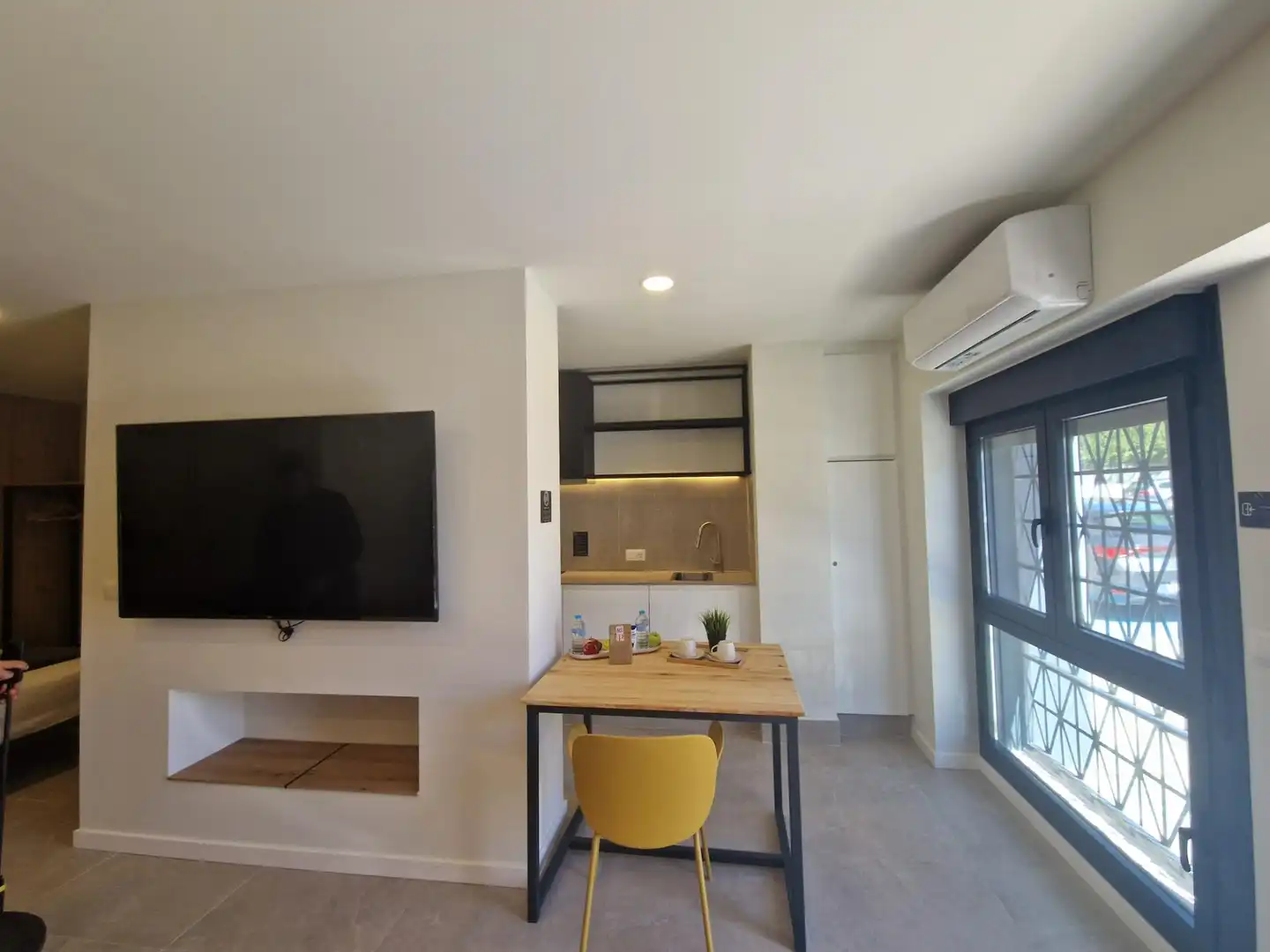 Sala de estar de Planta baja en venta en Bormujos con Aire acondicionado y Amueblado