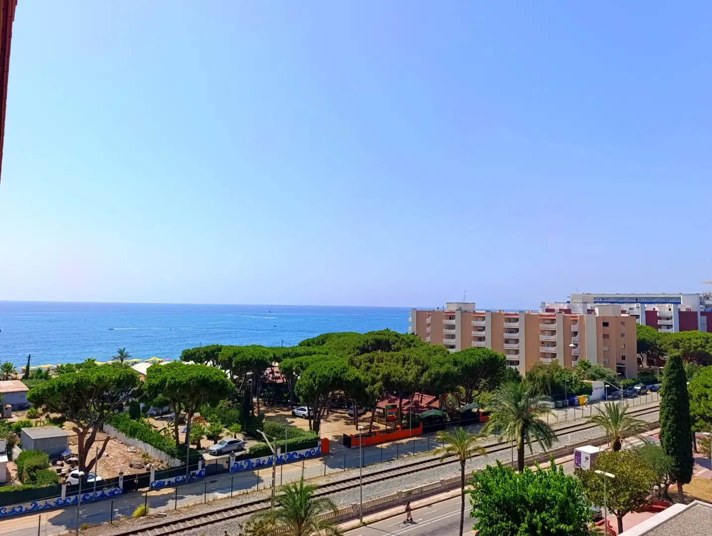 Vista exterior de Piso en venta en Malgrat de Mar con Calefacción, Terraza y Horno