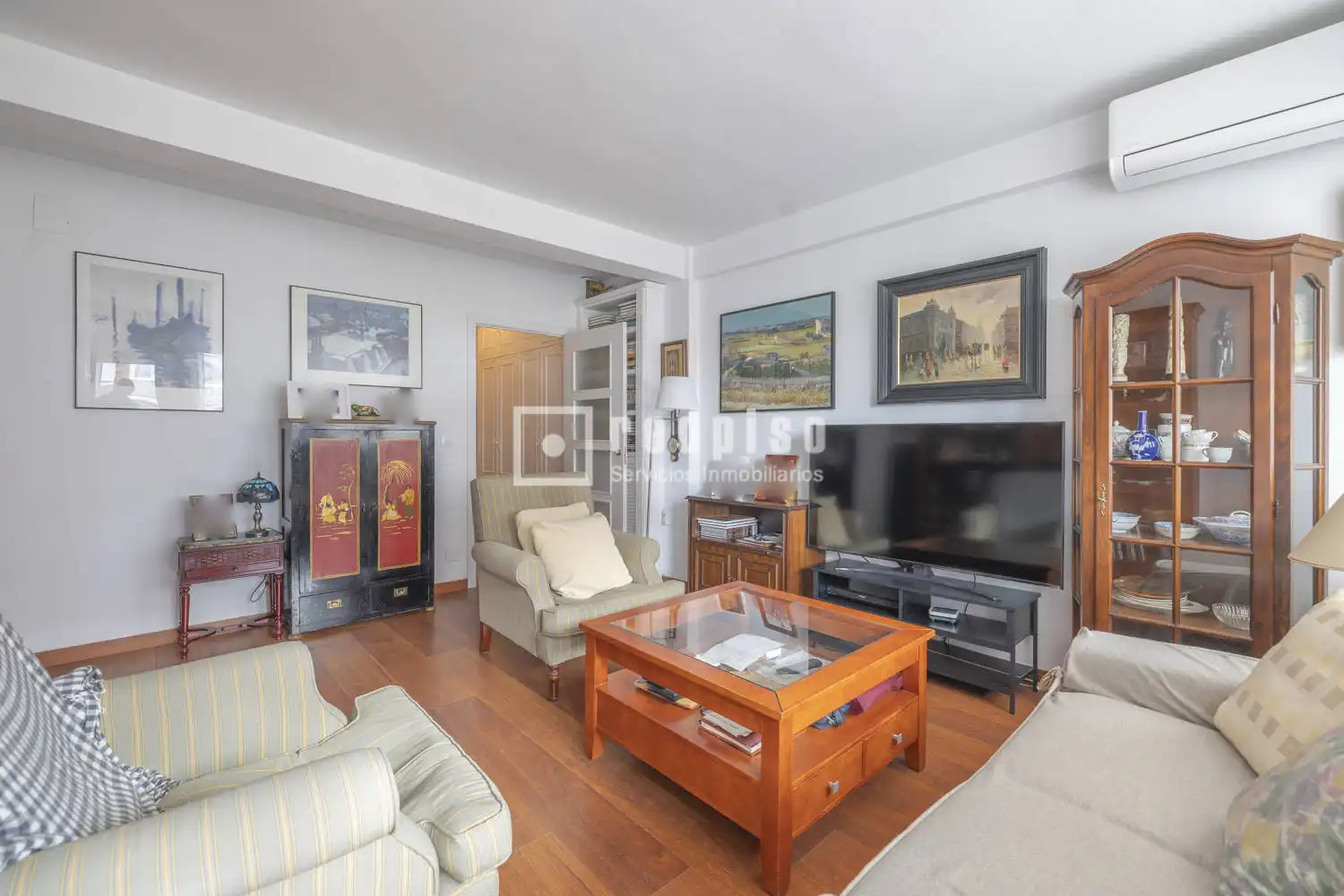 Piso con ascensor en venta en de Bruselas, imagen 4