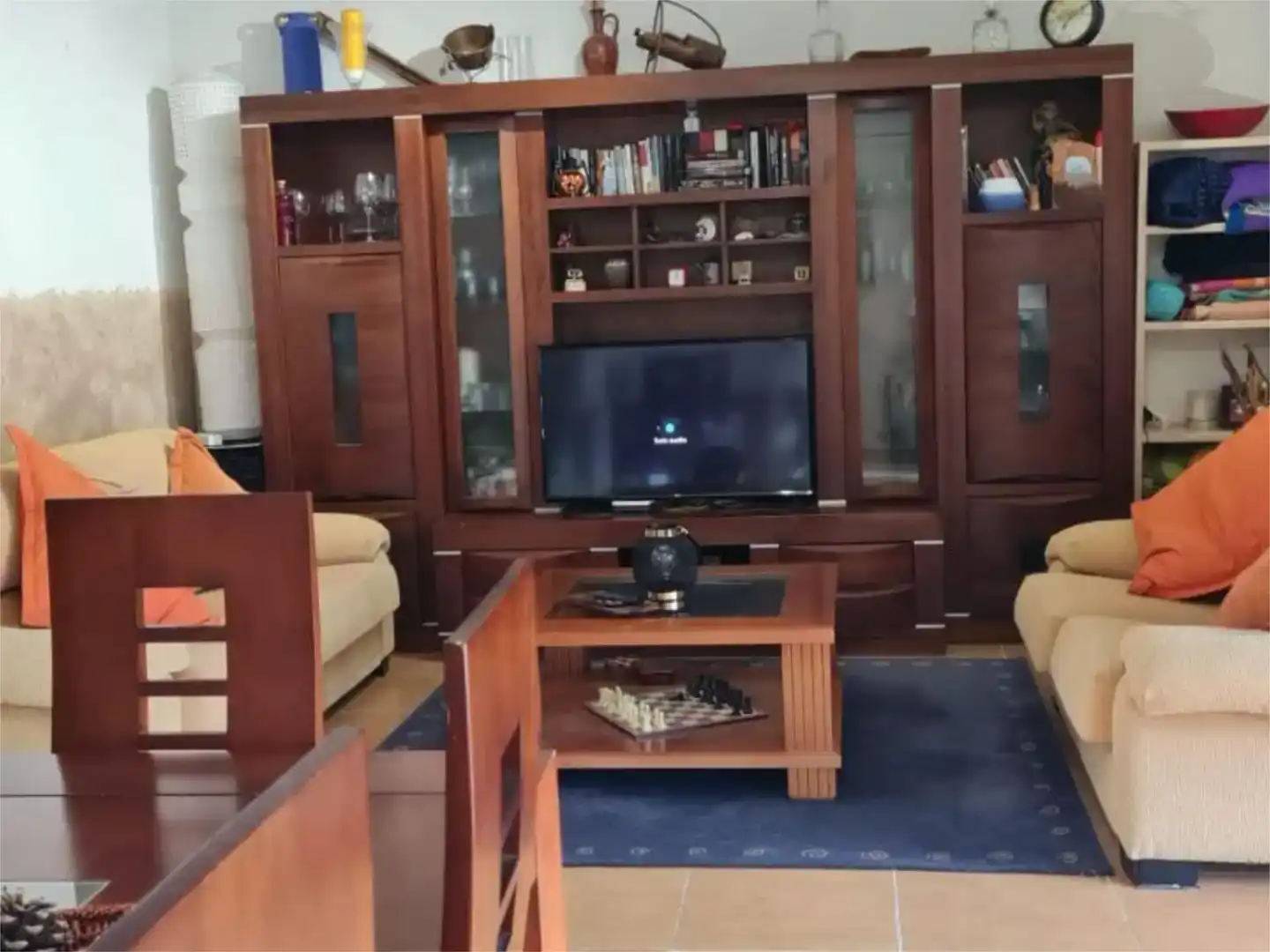 Sala d'estar de Pis en venda en Las Ventas de Retamosa amb Aire condicionat i Piscina