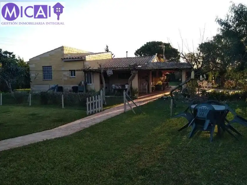 Jardí de Casa o xalet en venda en Puerto Real amb Aire condicionat, Jardí privat i Terrassa