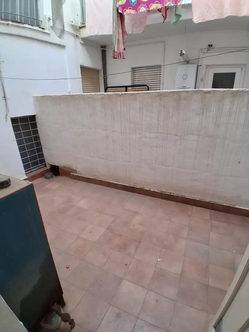 Piso en venta en Calle JUAN SEBASTIAN ELCANO, Feria