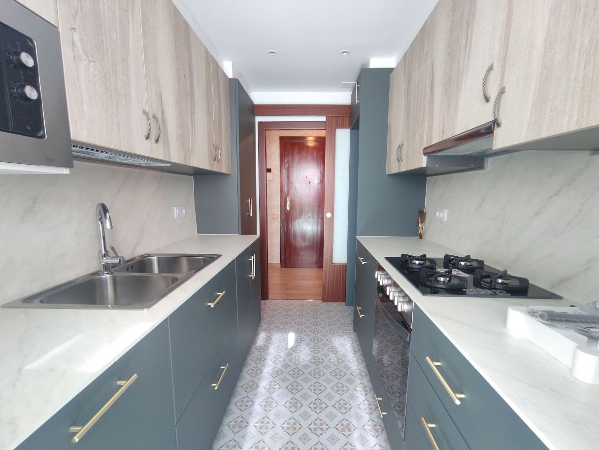 Kitchen of Flat to rent in  Barcelona Capital  with Air Conditioner, Parquet flooring and Terrace