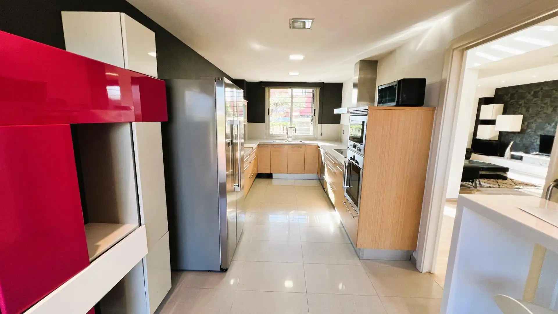 Cuina de Casa o xalet en venda en Castellón de la Plana / Castelló de la Plana amb Aire condicionat, Calefacció i Jardí privat