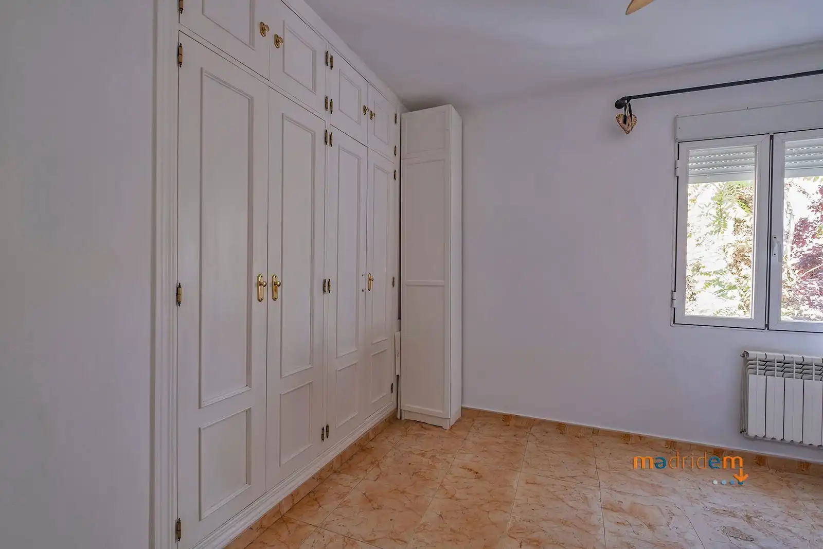Bedroom of Houses for sale in Madrid