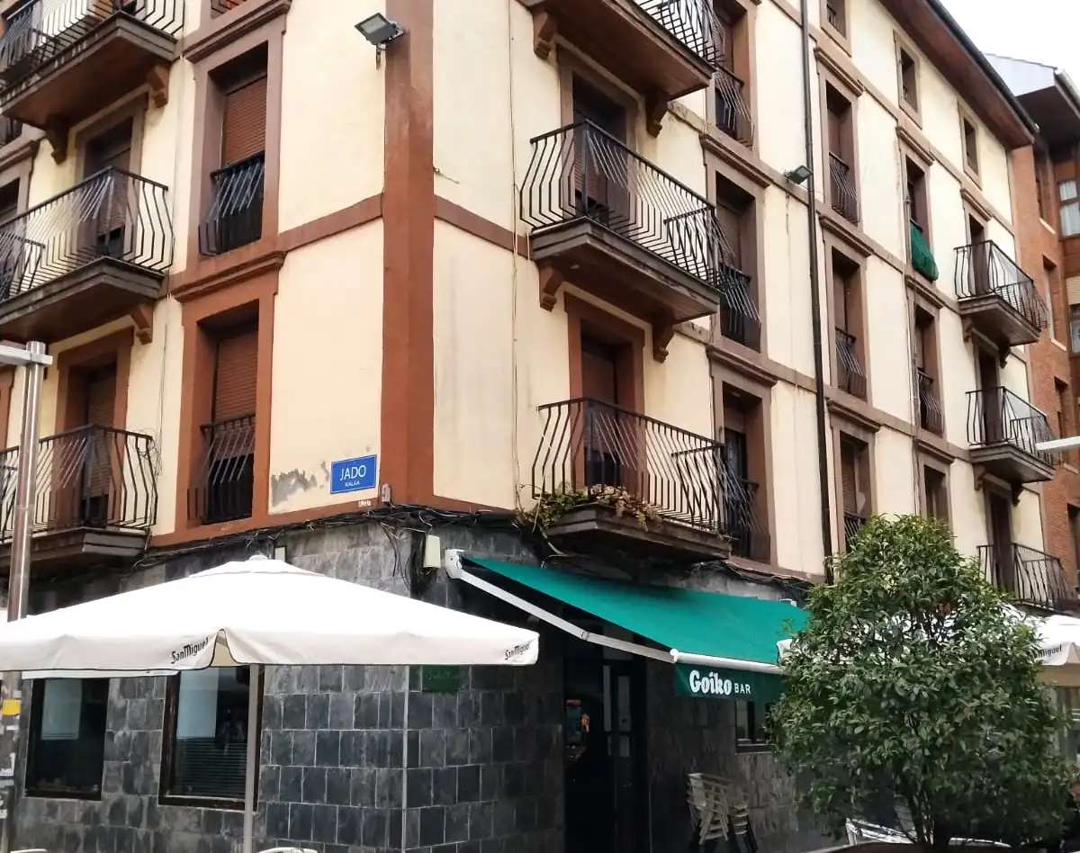 Vista exterior de Piso en venta en Barakaldo 