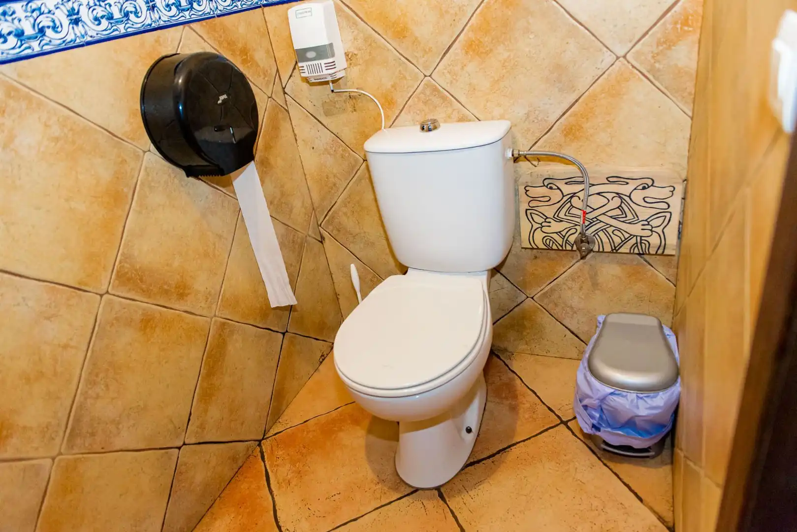 Baño de Casa o chalet en venta en Santa Colomba de Somoza con Calefacción y Trastero