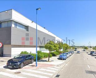 Vista exterior de Nau industrial en venda en Leganés