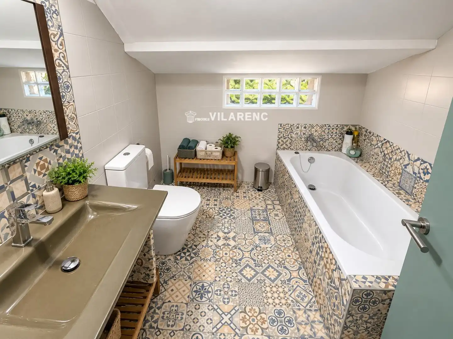 Bathroom of Houses for sale in Calafell Residencial