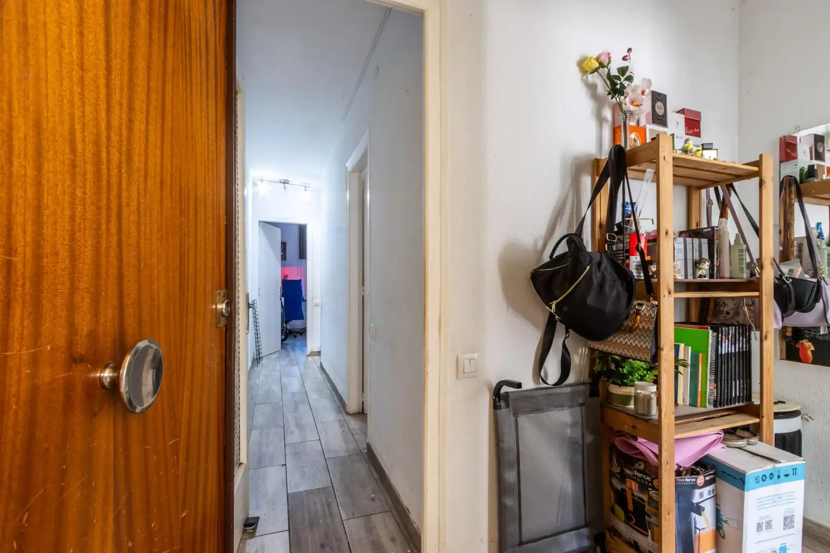 Flat for sale in Carrer de Sant Crispí, imagen 2